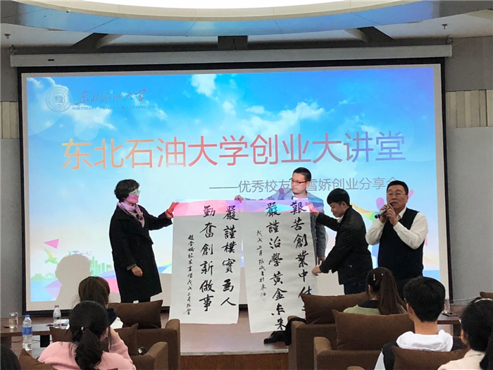 1523846484432021117.jpg 寰俊鍥剧墖_201804151720585.jpg